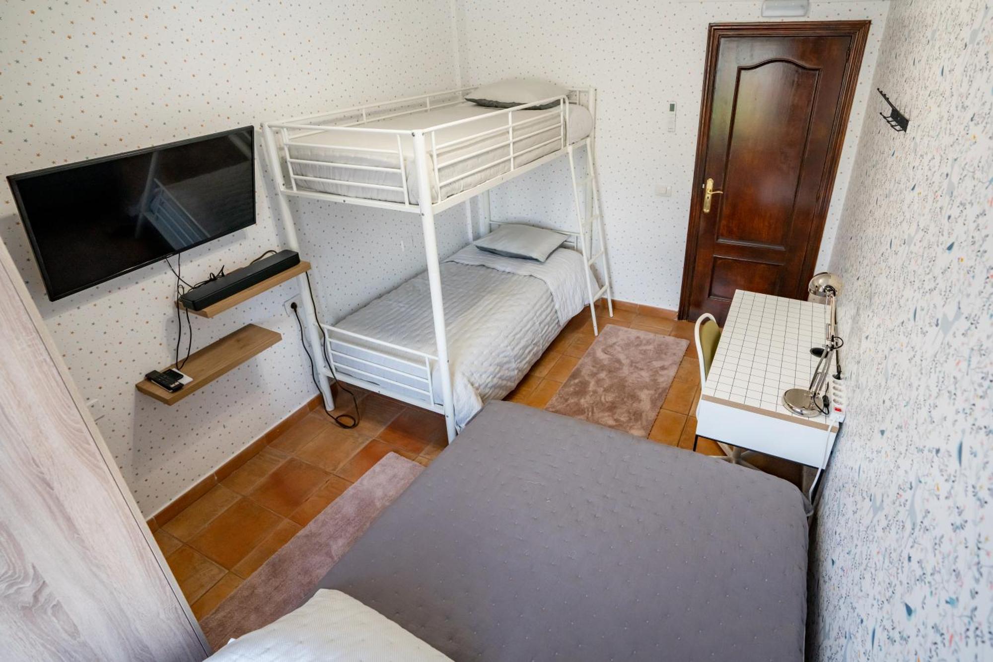 Casa Julio - Alcala Complete Coastal Retreat - Entire Apartment - 3 Min Walk From The Ocean - Shared Entrance With Host Eksteriør bilde